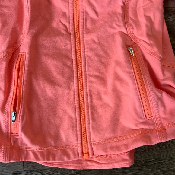 Lululemon Women's Forme Jacket in hot Orange/Pink Size 6 - Picture 5 of 9